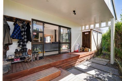 Photo of property in 1 Silby Street, Waitara, 4320