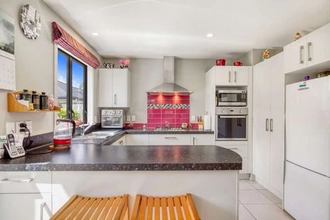 Photo of property in 9 Ward Street, Palmerston North, 4410