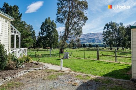 Photo of property in 51 Browns Road, Middlemarch, 9597