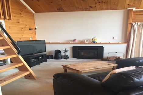 Photo of property in 125 Kenrigg Road West, Kinloch, Taupo, 3377
