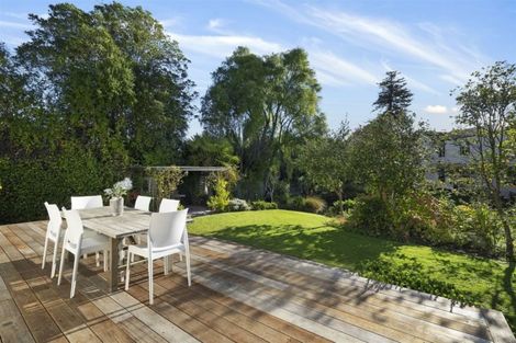 Photo of property in 15 Wairarapa Terrace, Merivale, Christchurch, 8014