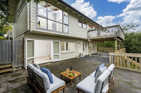 Photo of property in 14 Havenwood Place, Birkenhead, Auckland, 0626