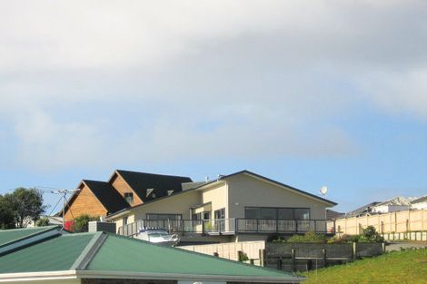 Photo of property in 16 Toomer Place, Beachlands, Auckland, 2018