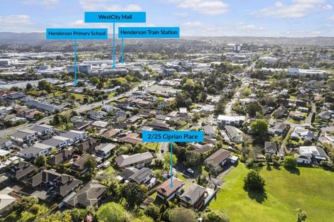 Photo of property in 2/25 Ciprian Place, Henderson, Auckland, 0612