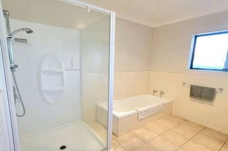 Photo of property in 147 Main Rd Clive, Clive, 4102