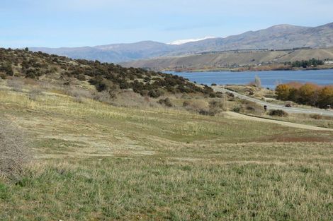 Photo of property in 38 Lakefront Terrace, Northburn, Cromwell, 9383