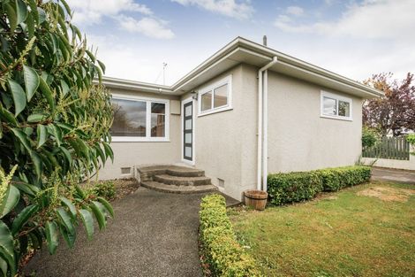 Photo of property in 7 Stirling Crescent, Hokowhitu, Palmerston North, 4410