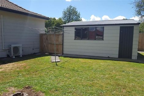 Photo of property in 20 Purcell Place, Melville, Hamilton, 3206