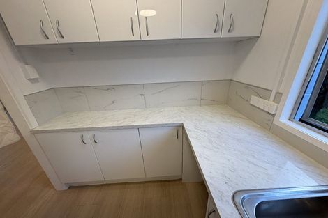 Photo of property in 8 Awaruku Road, Torbay, Auckland, 0630