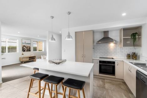 Photo of property in 48c Hatton Road, Orewa, 0931