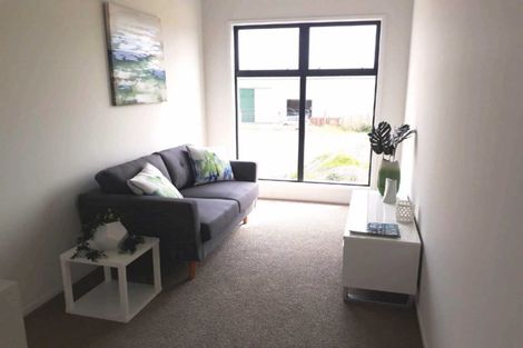 Photo of property in 10/17 Owens Place, Mount Maunganui, 3116