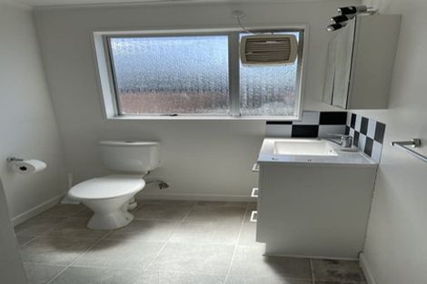 Photo of property in 86 Mackworth Street, Woolston, Christchurch, 8062