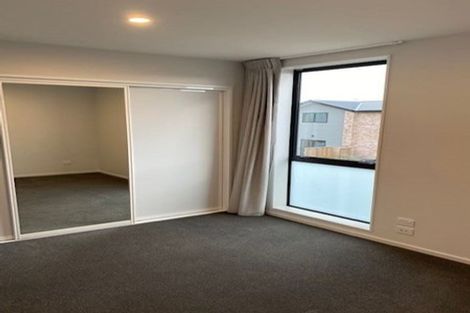 Photo of property in 2/37 Webb Street, St Albans, Christchurch, 8014
