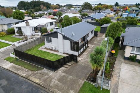 Photo of property in 21 Dumbarton Place, Strathern, Invercargill, 9812