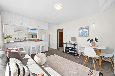 Photo of property in 16f2 Ross Street, Kilbirnie, Wellington, 6022
