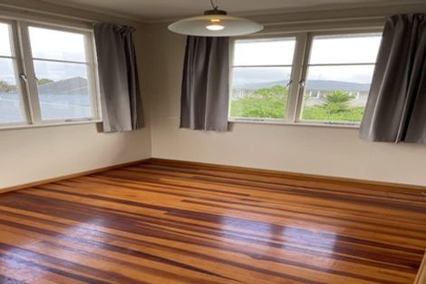 Photo of property in 36 Graham Avenue, Te Atatu Peninsula, Auckland, 0610