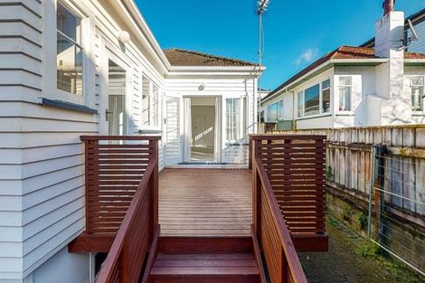 Photo of property in 12 Colombo Street, Newtown, Wellington, 6021