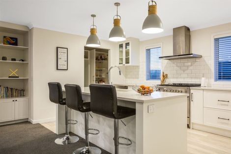 Photo of property in 16 Schooner Drive, Whitby, Porirua, 5024