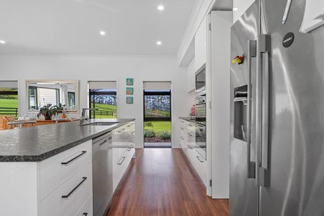 Photo of property in 136b Kumikumi Road, Lower Kaimai, Tauranga, 3171