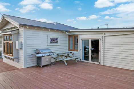 Photo of property in 1 Marshall Street, Bradford, Dunedin, 9011