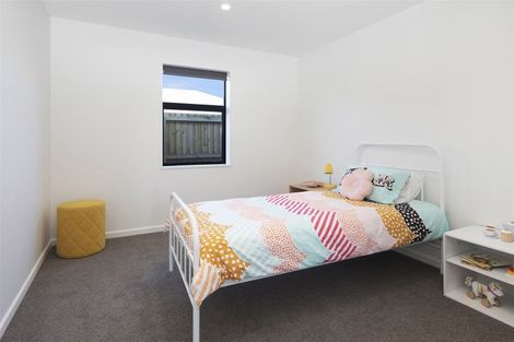 Photo of property in 5 Glen Rosa Lane, Broomfield, Christchurch, 8042