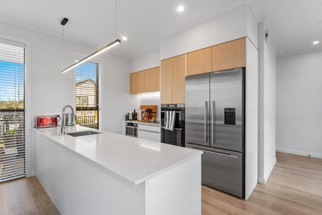 Photo of property in 4 Marine Parade, Hobsonville, Auckland, 0616