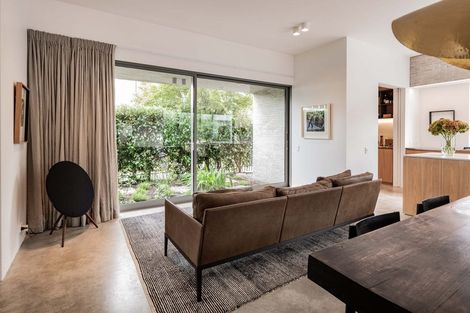Photo of property in 1 Conference Street, Christchurch Central, Christchurch, 8013