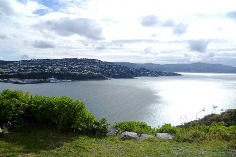 Photo of property in 23 Rangitane Street, Maupuia, Wellington, 6022