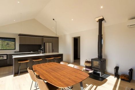 Photo of property in 4 Parera Lane, Jacks Point, Queenstown, 9371