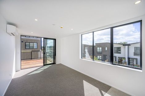 Photo of property in 148 Mcleod Road, Te Atatu South, Auckland, 0610