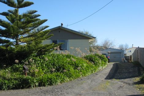 Photo of property in 2 Taumaihi Street, Bulls, 4818