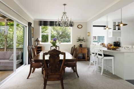 Photo of property in 39a Chatsworth Road, Silverstream, Upper Hutt, 5019