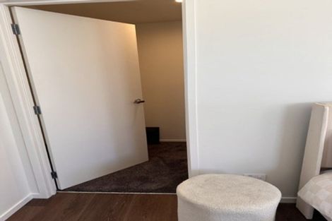 Photo of property in 231b/1 Titirangi Road, Titirangi, Auckland, 0604
