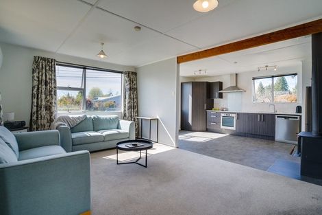 Photo of property in 28 Omahau Crescent, Twizel, 7901