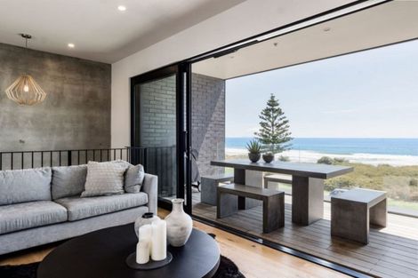 Photo of property in 211 Marine Parade, Seatoun, Wellington, 6022