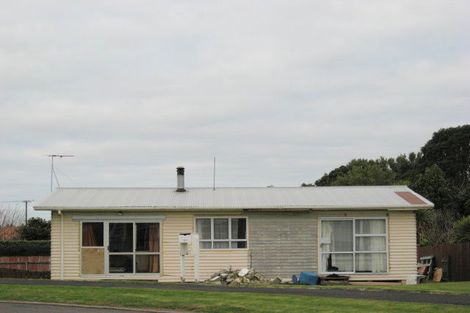 Photo of property in 22 Bedford Street, Fitzroy, New Plymouth, 4312