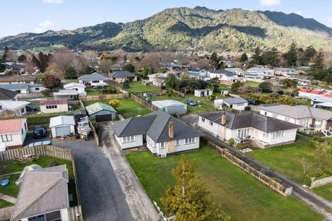 Photo of property in 2 Clarke Avenue, Te Aroha, 3320