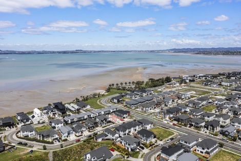 Photo of property in 4b Treloar Crescent, Hobsonville, Auckland, 0616