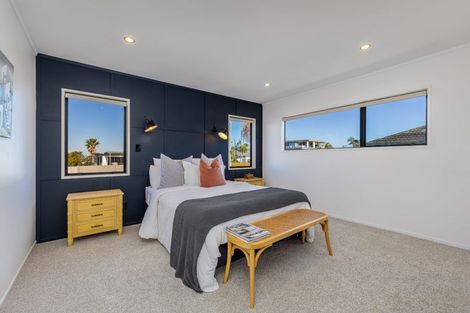 Photo of property in 2/30 Firth Road, Torbay, Auckland, 0630