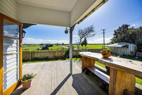Photo of property in 570 South Road, Hawera, 4672