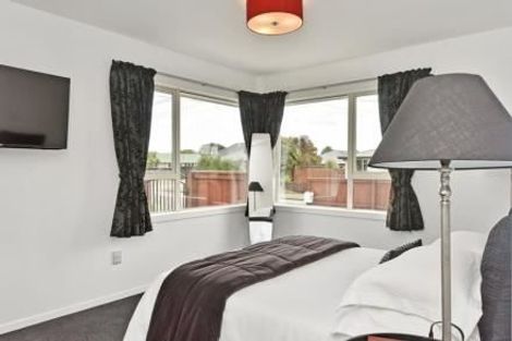 Photo of property in 37 Santa Rosa Avenue, Halswell, Christchurch, 8025