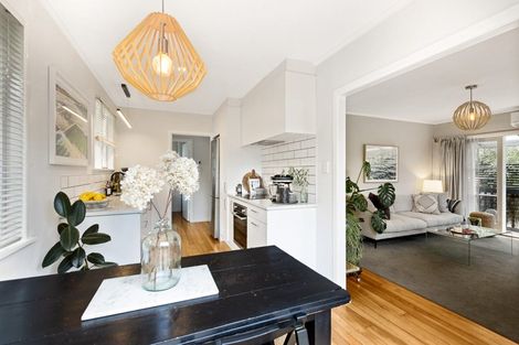 Photo of property in 1/67 Matipo Road, Te Atatu Peninsula, Auckland, 0610