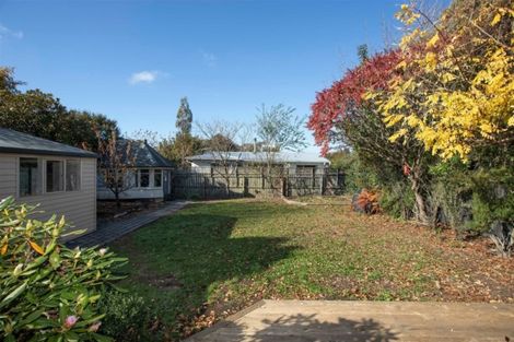 Photo of property in 12 Mayfield Avenue, Mairehau, Christchurch, 8013