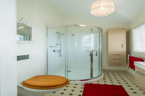 Photo of property in 75 Eglinton Road, Mornington, Dunedin, 9011