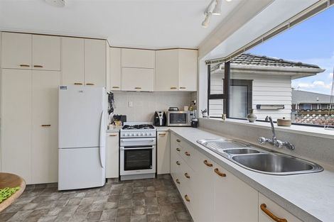 Photo of property in 37 Branston Street, Hornby, Christchurch, 8042