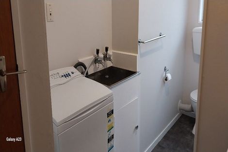 Photo of property in 218u8 Onepu Road, Lyall Bay, Wellington, 6022