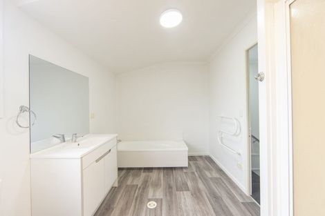 Photo of property in 29d Claudelands Road, Hamilton East, Hamilton, 3216