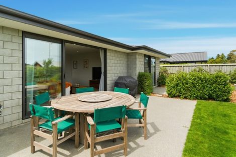Photo of property in 2 Hepburn Place, Rolleston, 7614