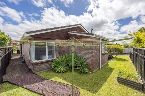 Photo of property in 59 The Grove, Red Beach, 0932