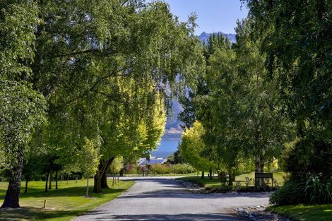 Photo of property in 11 Carlin Creek Drive, Drift Bay, Queenstown, 9371